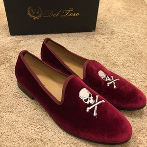 Del Toro Velvet Slippers .